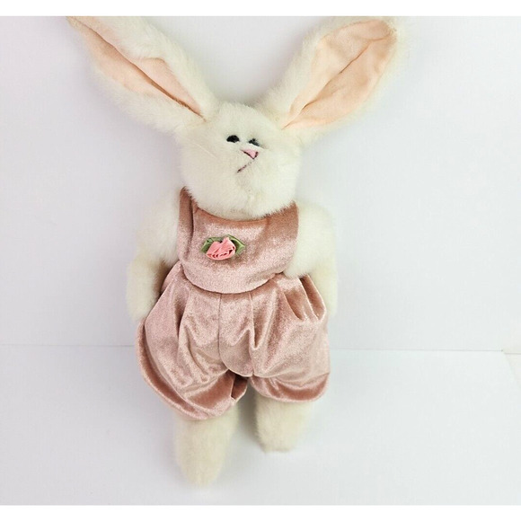 Bunny Rabbit Plush Vintage to Now Variety Lot of 5 Pickford Bears ToysRUs Goffa - Picture 16 of 16